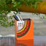 DIVE IN ORANGE PEN STAND