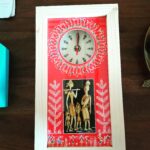 RAVISHING RED CLOCK