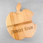 CUSTOMIZABLE APPLE MOBILE HOLDER